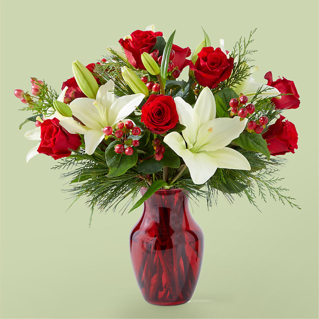 Evergreen Delight Bouquet – LEMON TREE FLOWERS & THINGS, Columbiana OH