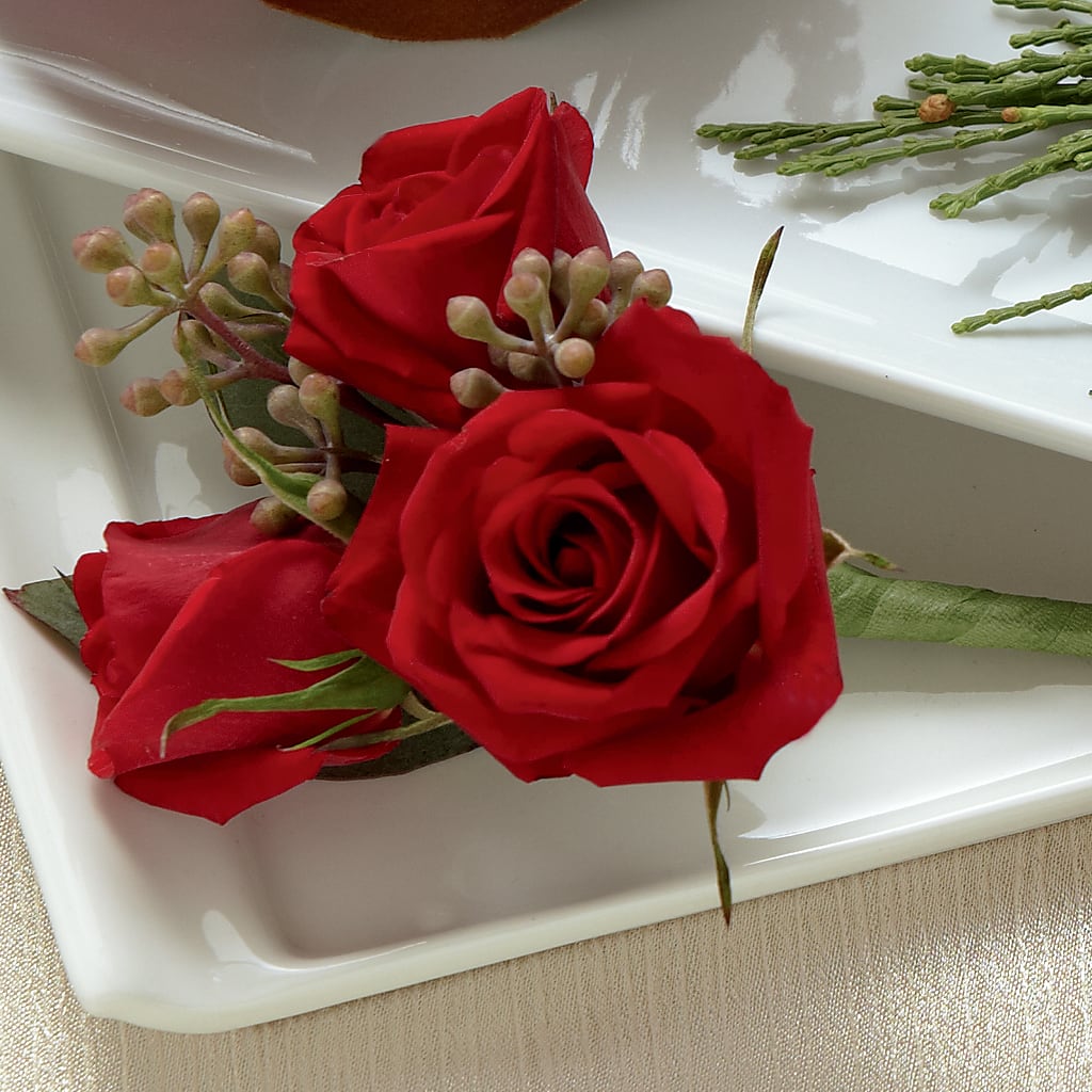 Red Spray Rose Boutonniere – LEMON TREE FLOWERS & THINGS, Columbiana OH