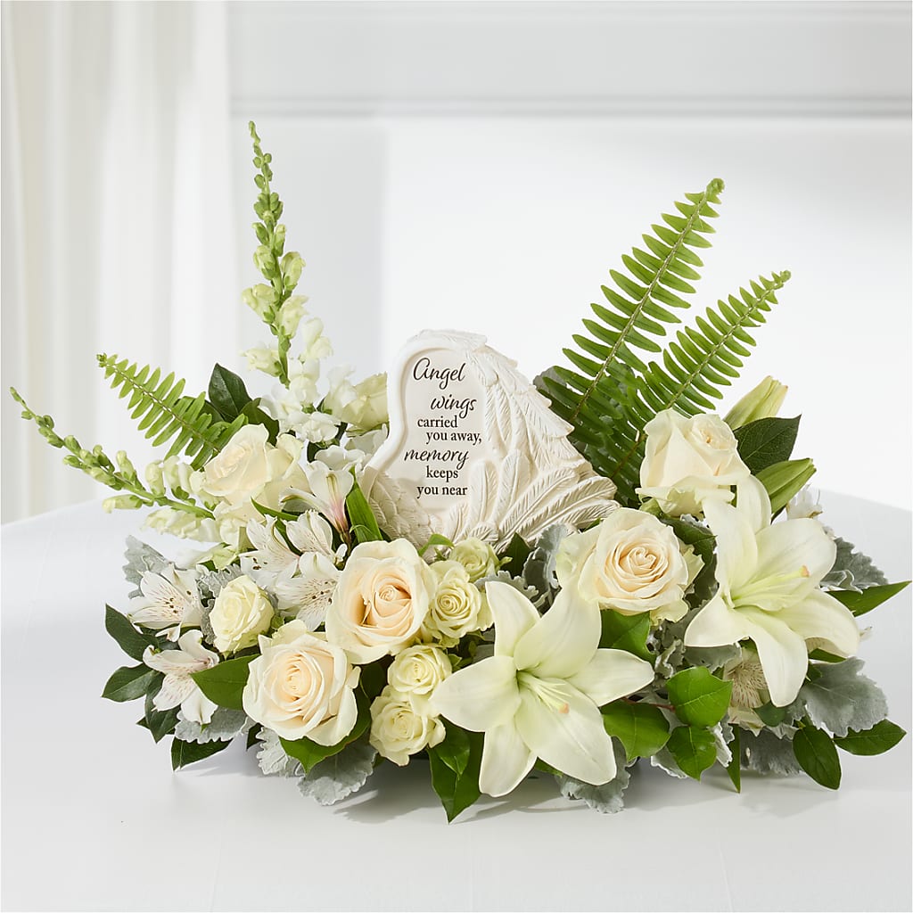 Holding You Close Arrangement – LEMON TREE FLOWERS & THINGS, Columbiana OH