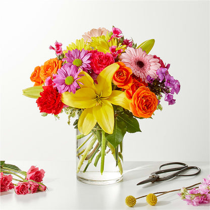 Cue the Confetti - A Florist Original – LEMON TREE FLOWERS & THINGS, Columbiana OH