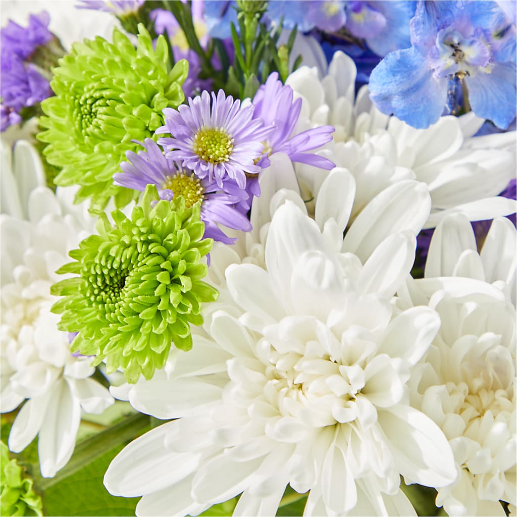 Genuine Gestures Bouquet – LEMON TREE FLOWERS & THINGS, Columbiana OH