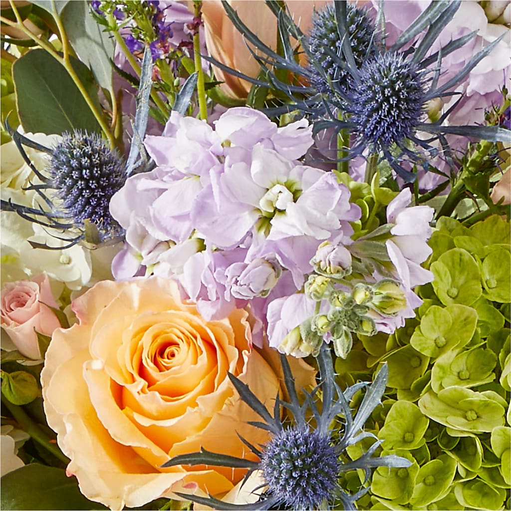 Porch Swing Bouquet – LEMON TREE FLOWERS & THINGS, Columbiana OH