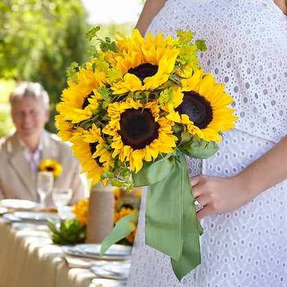 Free Spirit Bouquet – LEMON TREE FLOWERS & THINGS, Columbiana OH